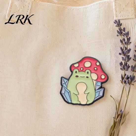 Enamel Safety Pin Brooch Pin, Frog Mushroom Design Lapel Glaze Bright Color Badge Soft Healing Style with Standard Versatile for Clothing Bags