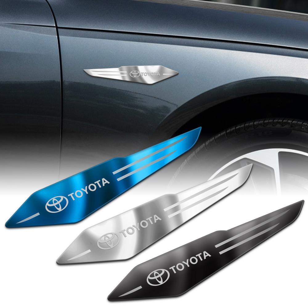 2Pcs Car 3D Metal Side Wing Emblem Auto Body Fender Sticker Accessories For Toyota Harrier Cross Chr Avensis Crown Aygo Rav4 TRD