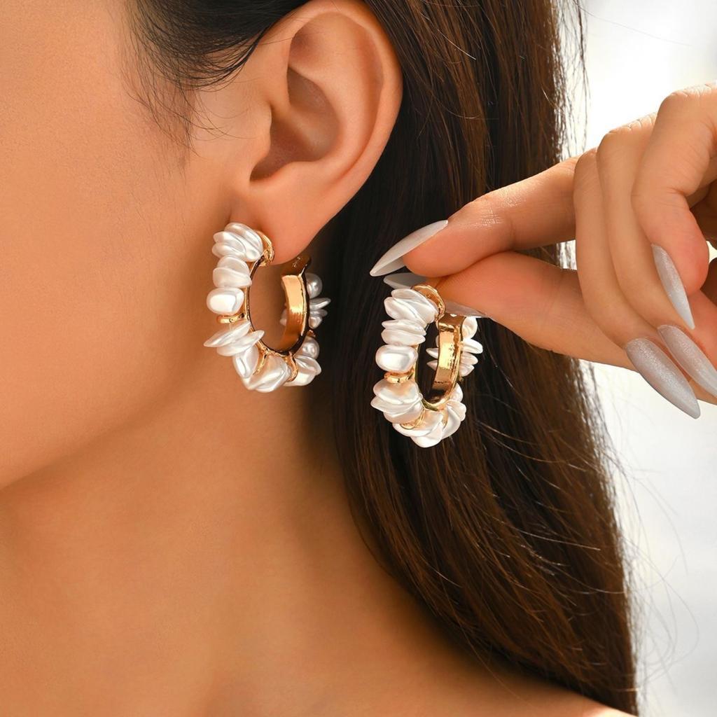Hoop Earrings with Natural Freshwater Pearl Accents Lightweight Small Hoop Studs for Everyday Wear Elegant Design Durable Metal Base