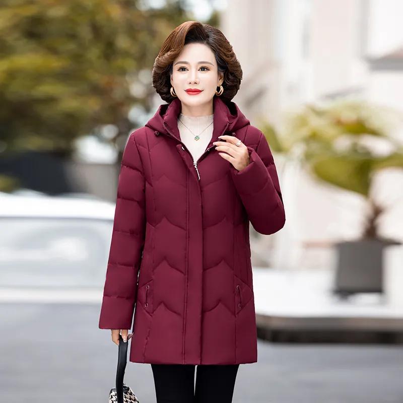 

Женская зимняя куртка средней длины, свободного кроя, большого размера, толстая, теплая, с капюшоном, для мамы M вино красного
