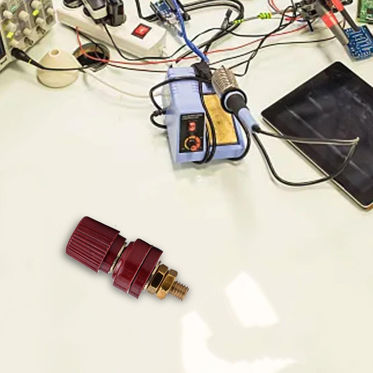 

Стабільна та надійна латунна клемна колодка для розділення та розподілу червоний