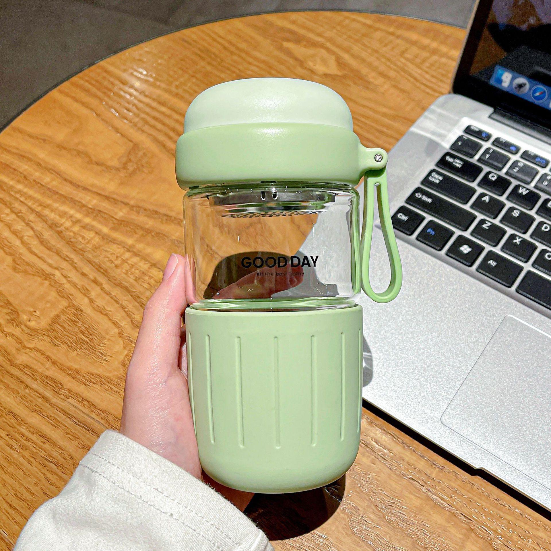 

Glass Cup for Women Tea Cup for Men High Borosilicate Glass Water Cup High Temperature Resistant with Cup Sleeve Heat Insulated and Anti Scalding 400ml