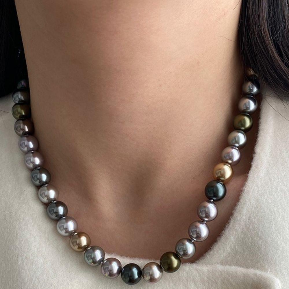 Metallischer Glanz Tahitianische Schwarze Perlenkette Hochglanz Mehrfarbige Perlenhalskette 10 MM Mehrfarbige Perlenkette Bankett