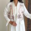 Elegant White Floral Embroidered Abaya Coat - Modern Middle Eastern Fashion
