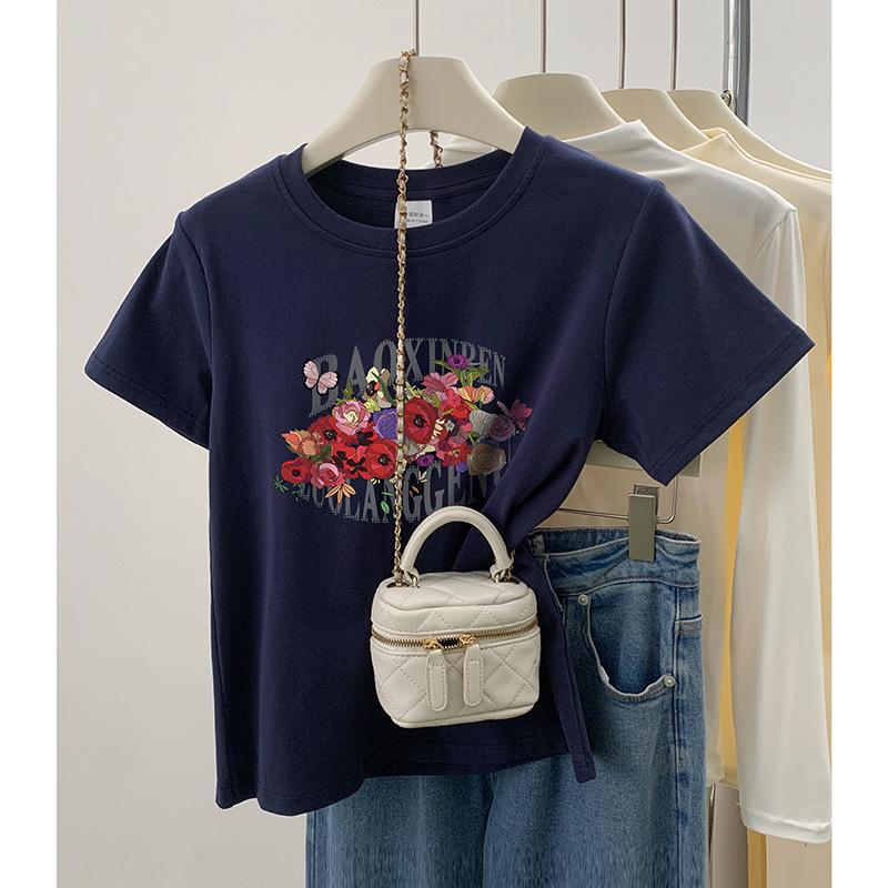 

Women s Versatile Floral Print Round Neck Short Sleeve T-Shirt - Summer 2024 Exquisite Design 2XL темно-синього кольору