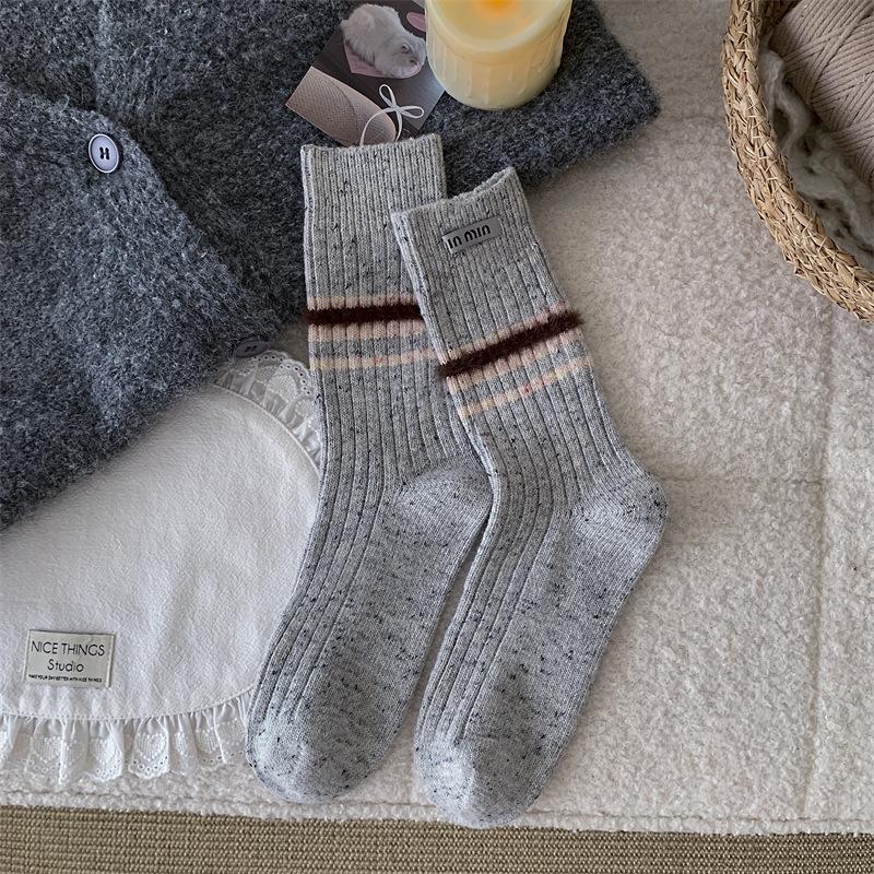 

Idea Yarn Mink Velvet Coarse Needle Striped Wool Socks For Women Thickened And Warm System Contrasting Cloth Label Stack Socks one size