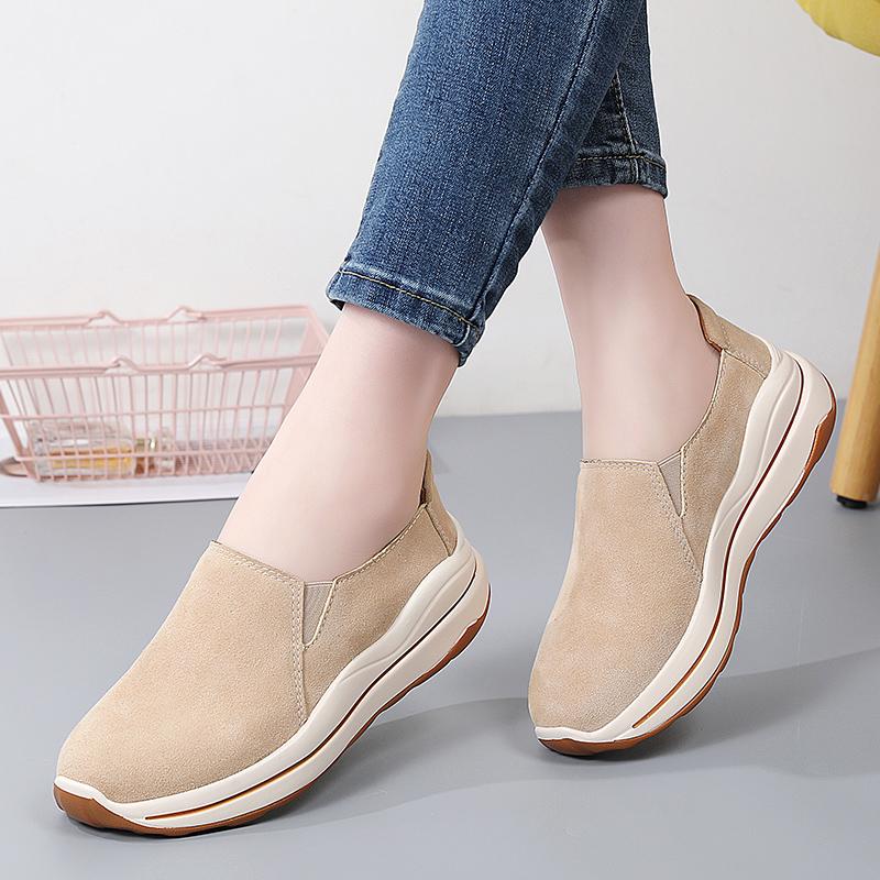 Women's Platform Loafers Moccasins Casual Slip on Thick Sole Height Increase Shake Shoes for Mother Plus Size