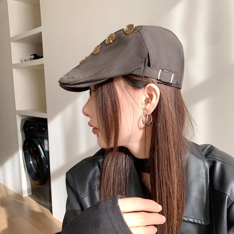 Spring and summer versatile shade vintage button forward hat girl