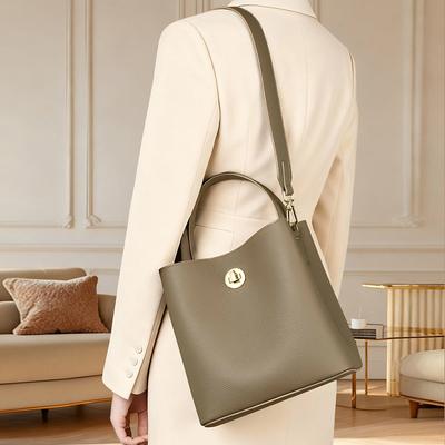 Large Capacity Bag for Women 2025 New Crossbody Bag Bucket Bag Genuine Leather Single Shoulder Versatile Handbag Commuter Bag