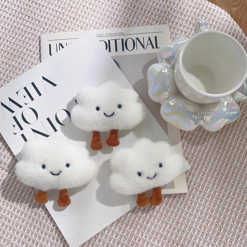 Cute Squeaky Cloud Plush Keychain Kawaii Cartoon Pendant Couple Key Chain Student Backpack Key Ring Jewelry Accessories Gifts