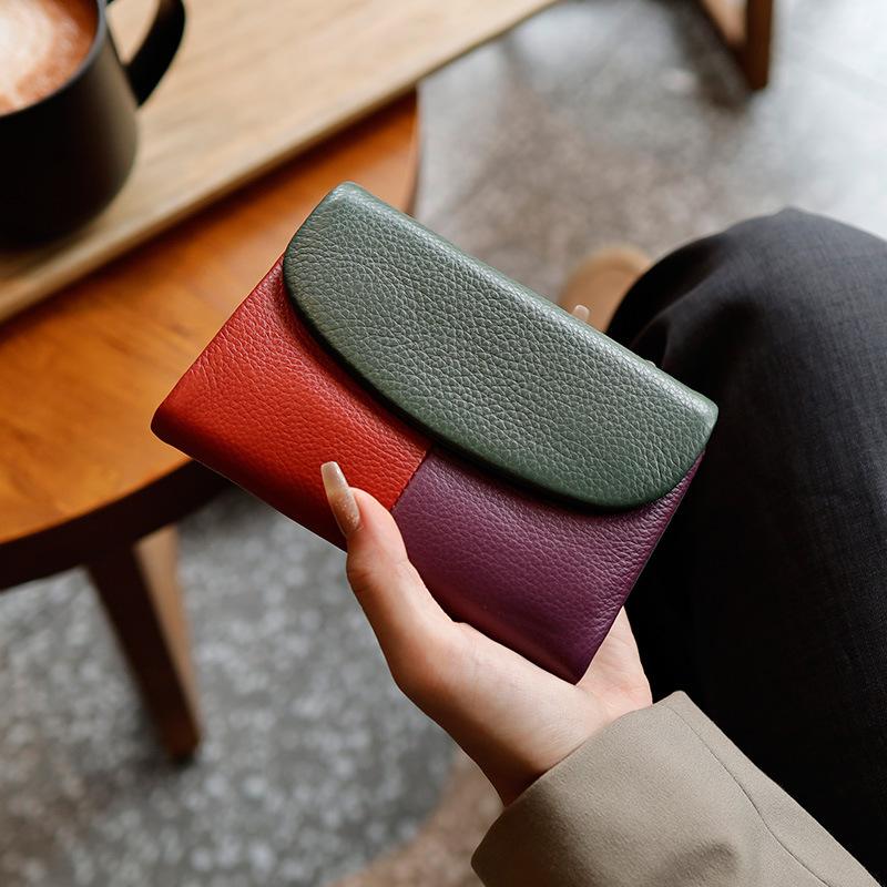 2026 Leather Women's Color-blocked Wallet, Large Capacity Top Layer Cowhide Wallet, Short Clutch
