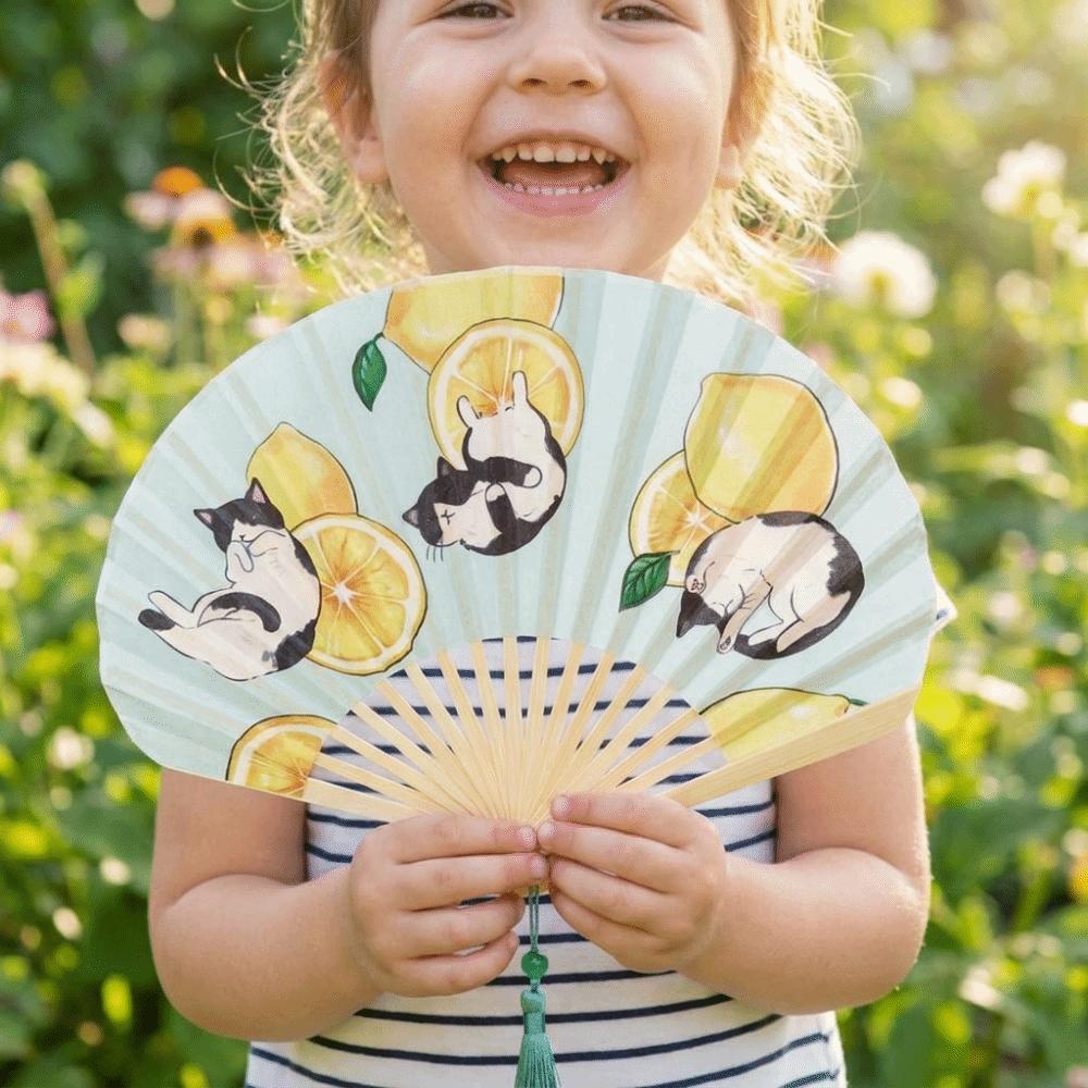 Portable Retro Folding Fan Shell Shape Japanese Style Decorative Fan with Tassels Cartoon Handmade Fan Daily Use