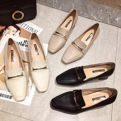 Damen High Heels Herbst Neue Koreanische Version Quadratische Elegante Bankettschuhe Metall Quadratischer Absatz Schuhe