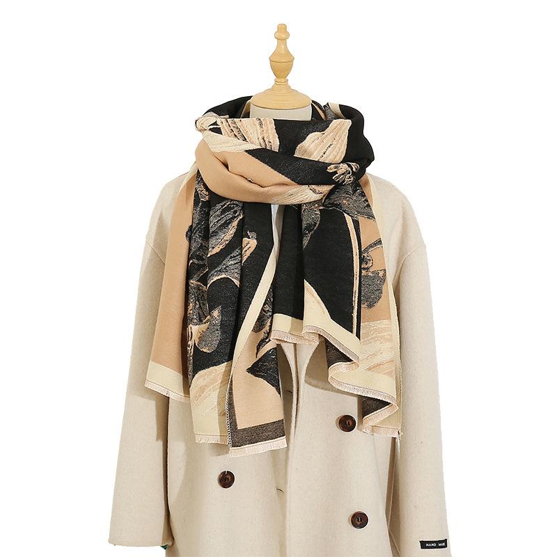 New Blanket Dual Use Imitation Cashmere Office Cloak Scarf Shawl High End Stitching Large Flower Scarf