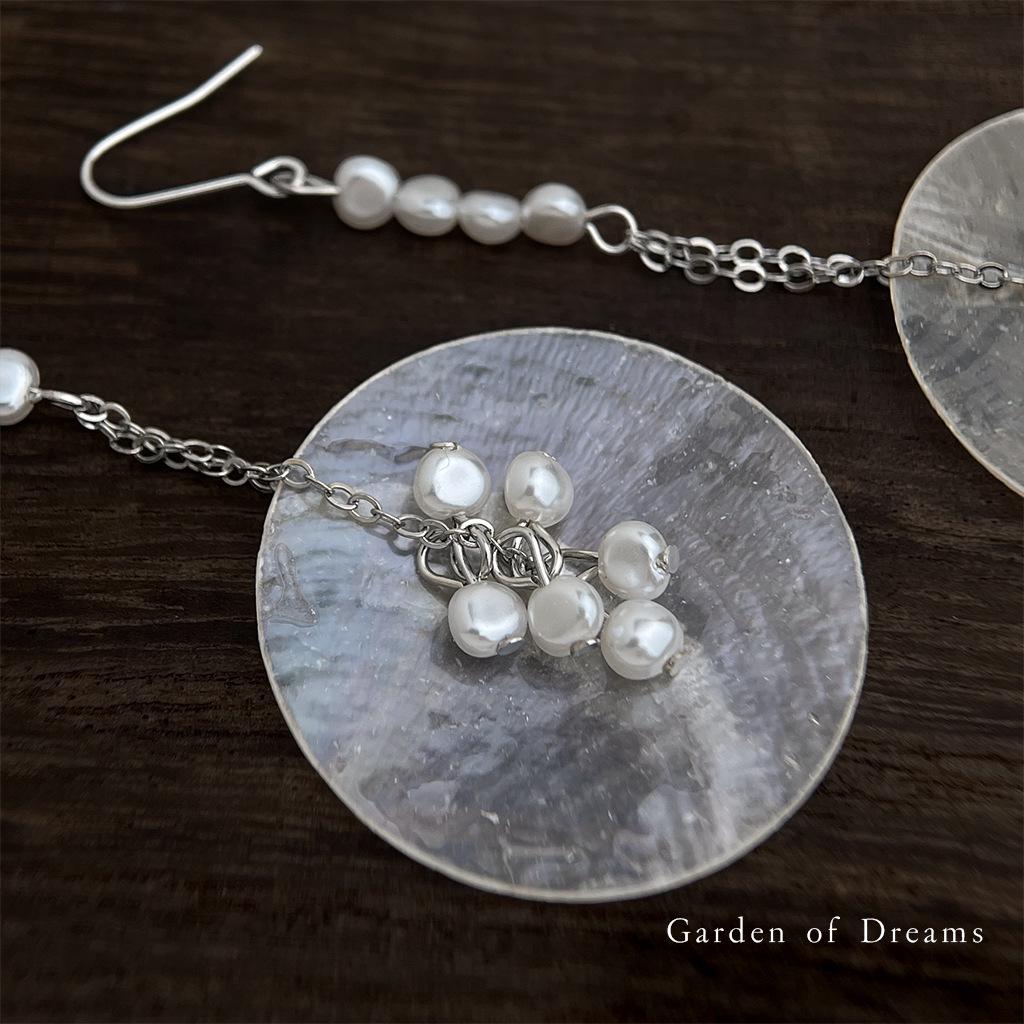 Handmade Elegant Pearl Tassel Earrings: Chic & Unique Design