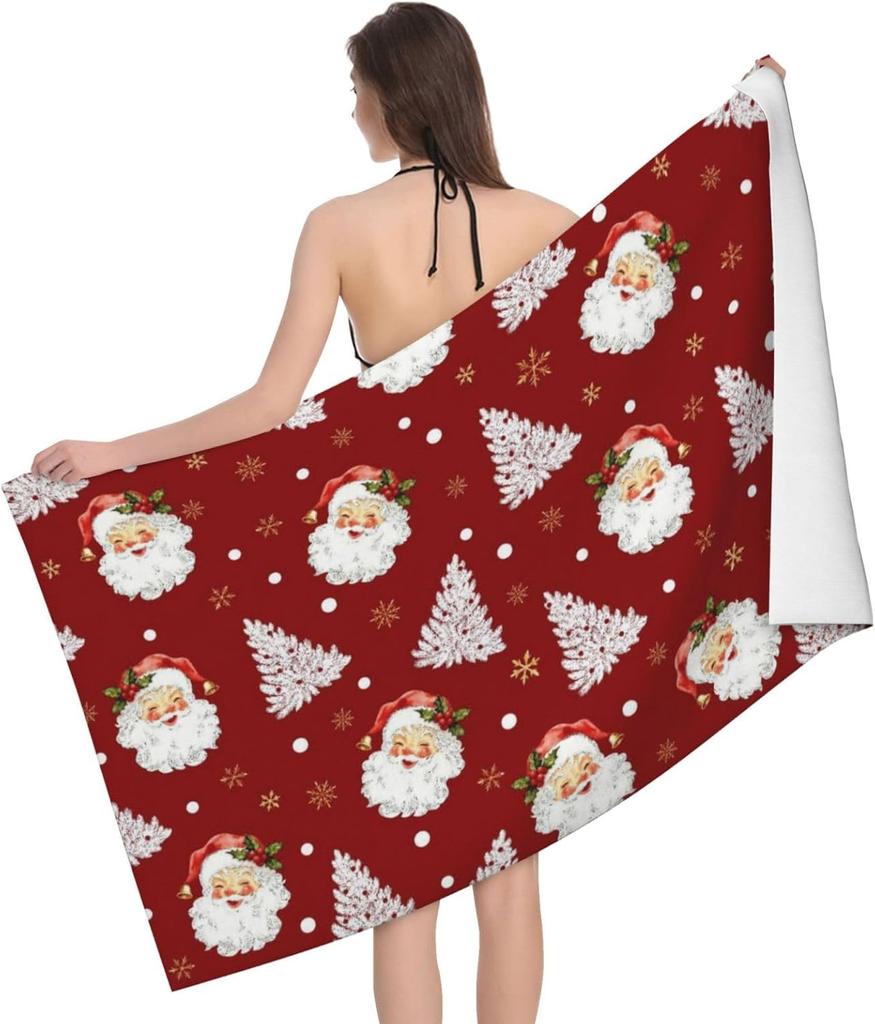 Saint Patrick's Day Lucky Clover Beach Towel, Green Shamrock Lightweight Bath Towels, Quick Dry Absorbent Microfiber Swim Yoga