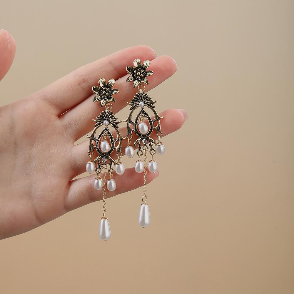Elegant Silver Needle Tassel Earrings: Vintage Hong Kong Style with Pearl Flower Drops