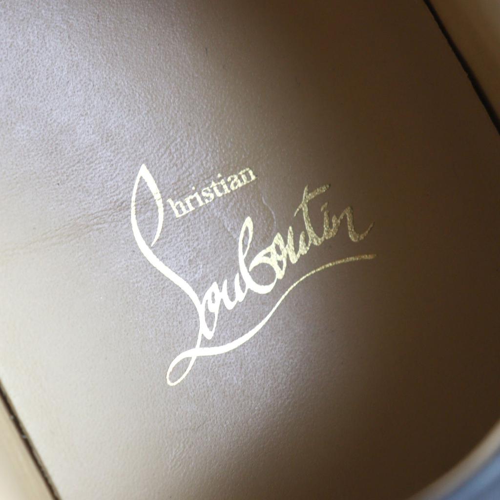 Ausgezeichnete Christian Louboutin Sneaker Seavaste 2 Orlato Flat Spike Nieten Leder Herren 43 Gebraucht