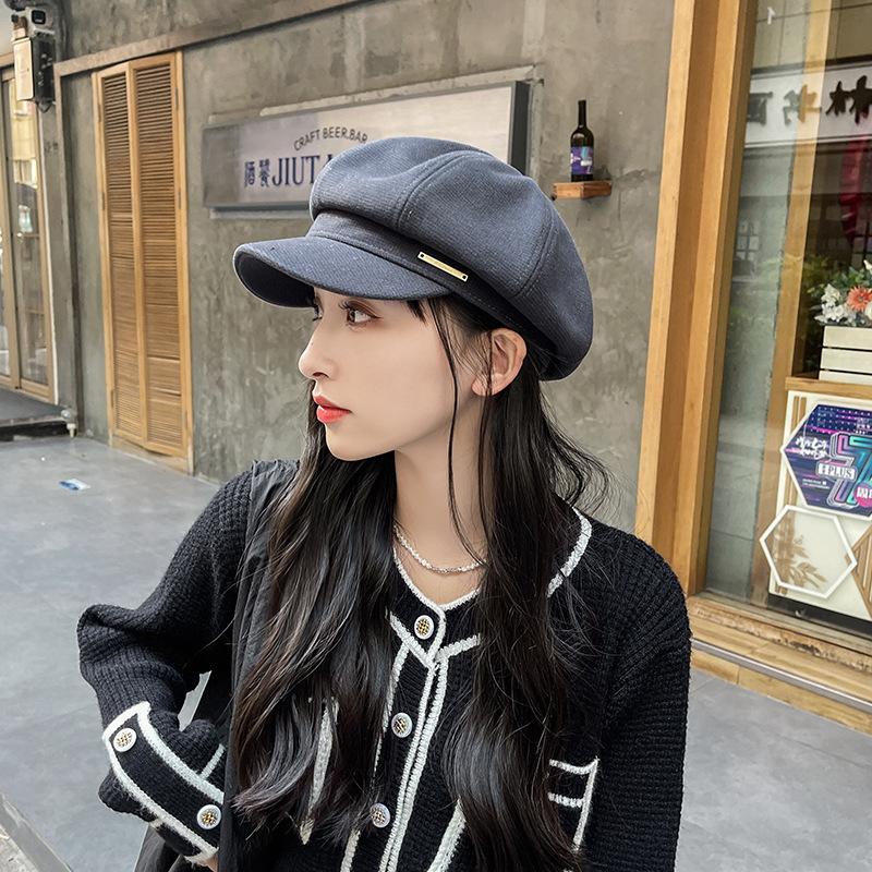 Octagonal hat women's autumn and winter retro literary and artistic versatile woolen hat metal label duck tongue beret showing face small painter hat