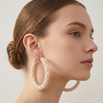 Ins Cold Wind Geometric Large Circle Pearl Earrings, the Same Design French Retro Temperament Earrings