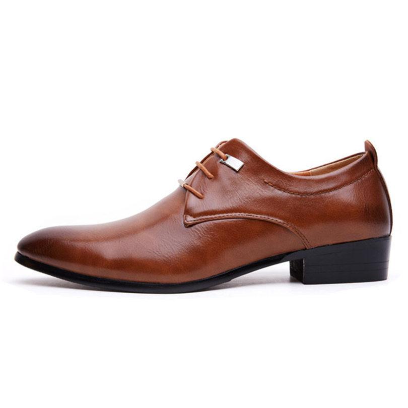 Hot 2024 Men Business Formal Dress Shoes Oxford Men PU Leather Shoes Lace-Up Pointed Toe British Style Men Shoes Brown Black