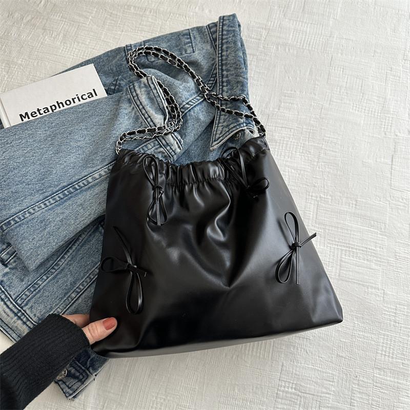 2024 New Spring Stylish Shoulder Crossbody Bag For Women Chic Street Style Pu Bucket Bag In Black/brown/silver/white