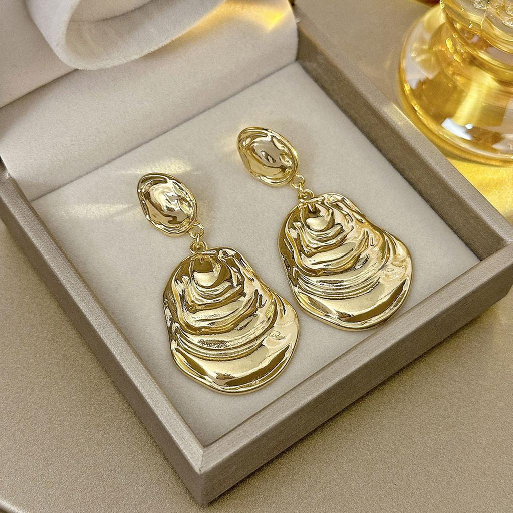 Lightweight Hammered Drop Earrings Stylish Gold/Silver Plated Drop Earrings for Women with a Modern Geometric Twist