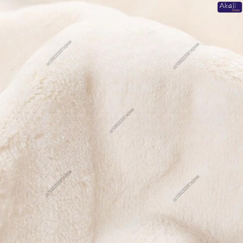 Kpop Girl Group Blanket Soft Flannel Throw Warm Bed Sofa Quilt Anime Style Bedroom Decor Gift for Fans Cozy Home Accessory