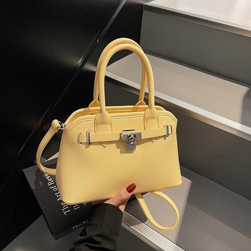 Leisure commuting large-capacity bag women's new spring and summer fashion versatile messenger bag going out to work handbag