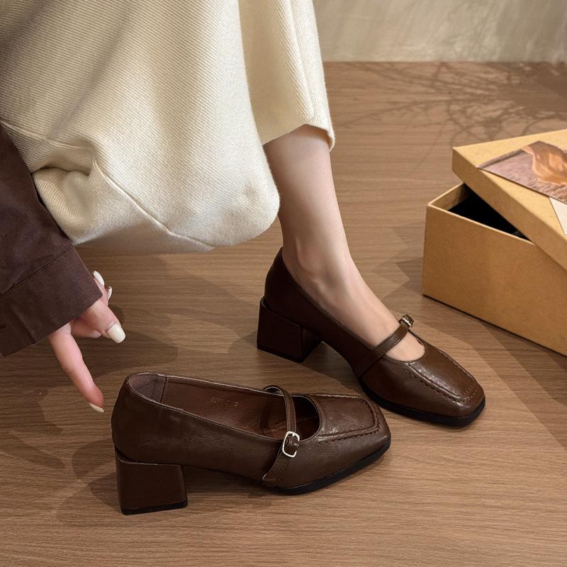 Retro square head high heels light mouth single shoes women's spring and autumn new loafers French thick heel Mary Jane small leather shoes women