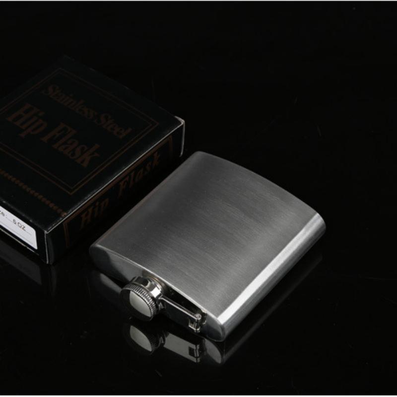 1/2/3/4/5/6/7/8/9/10/12/18oz Stainless Steel Hip Flask with Funnel Pocket Hip Flask Alcohol Whiskey Hip Flask Screw Cap