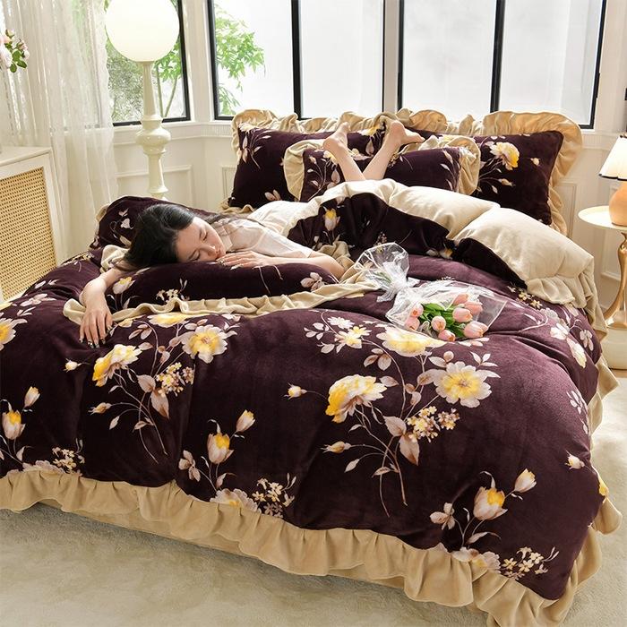 

Thickened Milk Fleece Four-Piece Set, Flange Fleece Coral Fleece Quilt Cover, Bed Sheet, Bedding 2.0 meters 4pc (quilt cover 220 * 240)