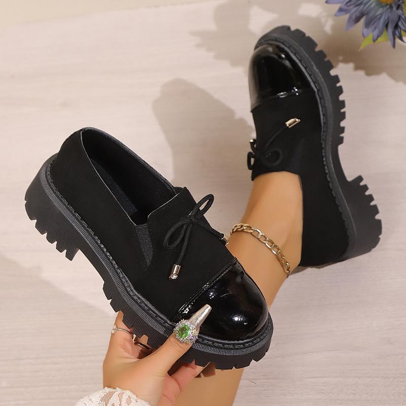 Mocassins à plateforme épaisse pour femmes Imprimé léopard Chaussures décontractées à enfiler Mode femme Cuir verni Semelle épaisse Chaussures habillées Grande taille