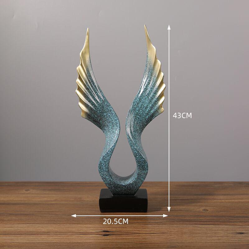 European Resin Style Eagle Statue For Living Room And Showroom Decoration