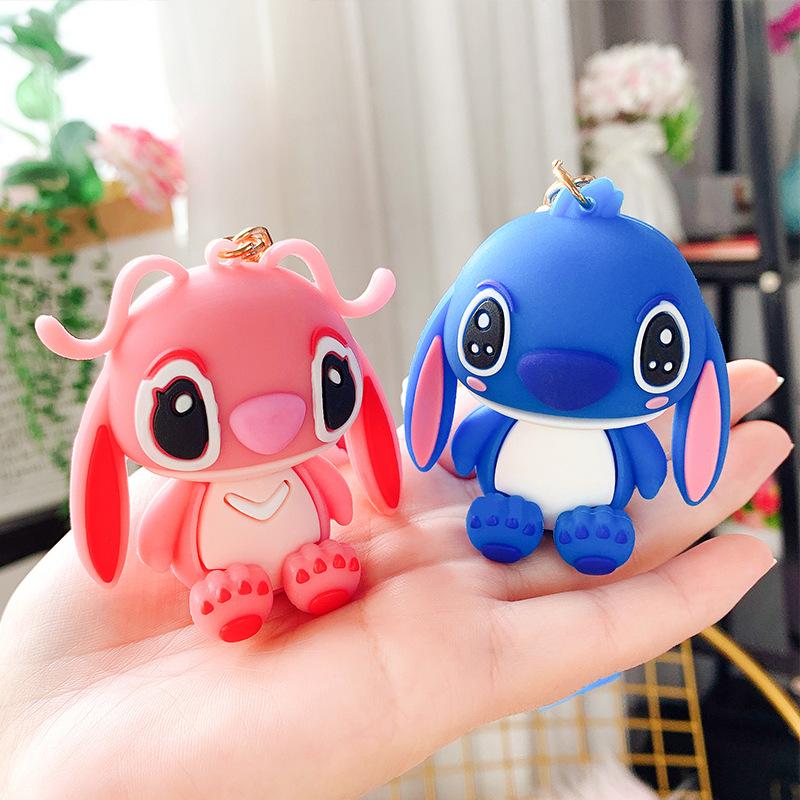 Porte-clés Poupée Stitch Dessin Animé Pendentif Sac d'École Mignon Couples Homme et Femme Porte-clés de Voiture Pendentif Créatif