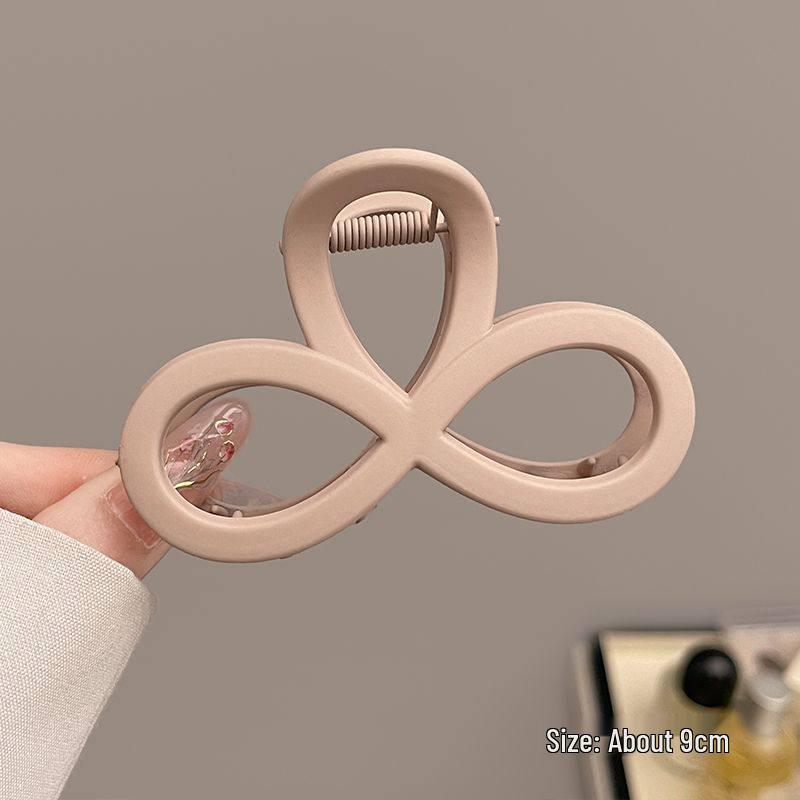 Elegant Large Hair Claw Clip for Thick Hair - High-End Korean Updo Shark Clip