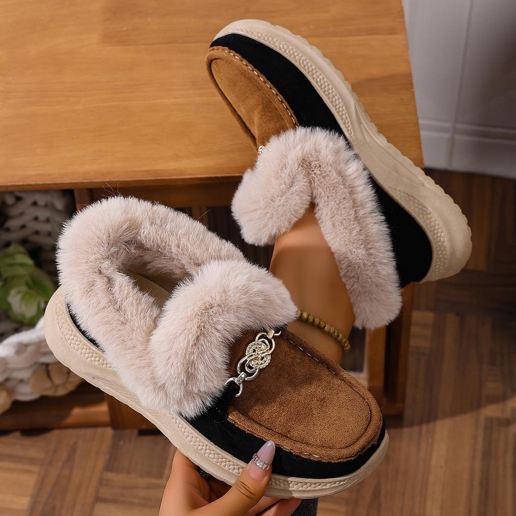 Warm Sneaker Women's Shoes 2025 Winter Plus Size Thick Sole Fleece Metal Chain Cotton Shoes