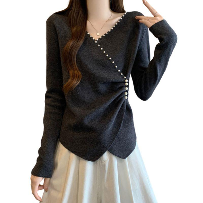 Plus-Size French-Style V-Neck Long-Sleeve T-Shirt for Women, Spring and Autumn, Slim-Fit, Waist-Cinching Knit Top for Curvy Figures