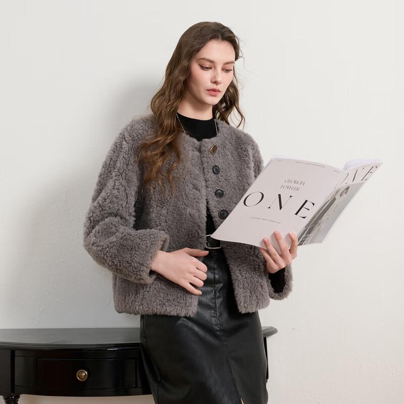 Sancai 100% Lambswool Winter Fluffy Warm Coat for Women