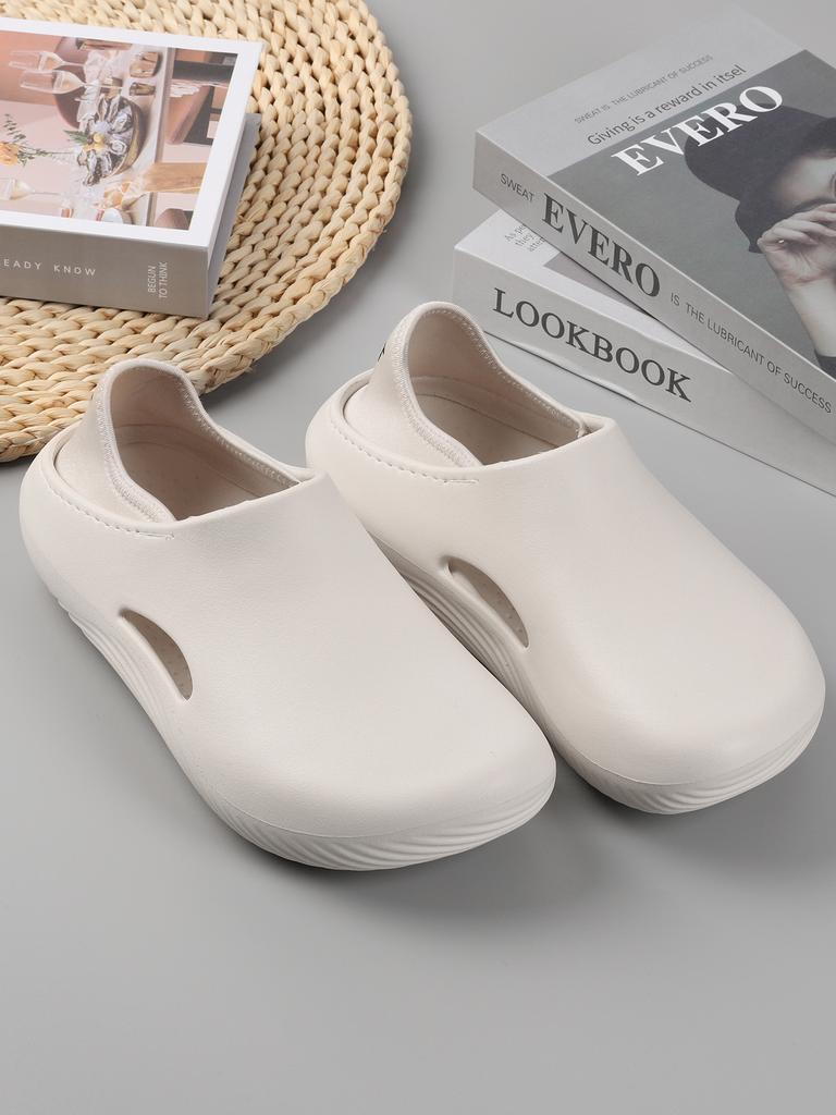 Summer EVA Men's Slippers Waterproof Oil-proof Chef Shoes Outdoor Soft Non-slip man Casual Shoes Garden Clogs Nurse Doctor Shoes