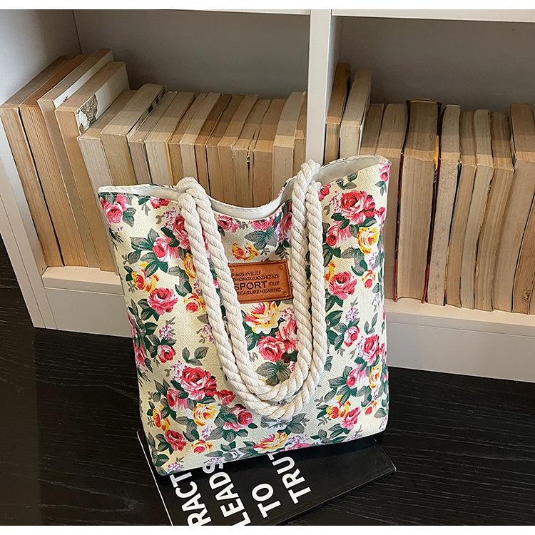 New Fresh Style Tote Bag for Women, Large Capacity Casual Shoulder Handbag, Commuter and Shopping Bag with Zipper