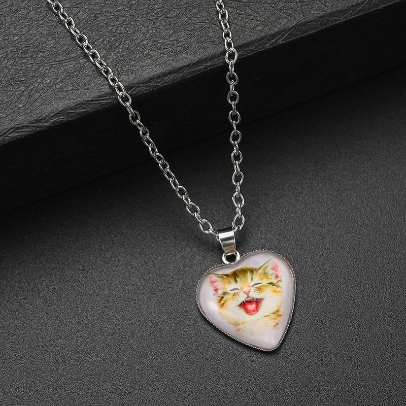 Fashion New Heart-shaped Crystal Cute Golden Kitten Pendant Necklace