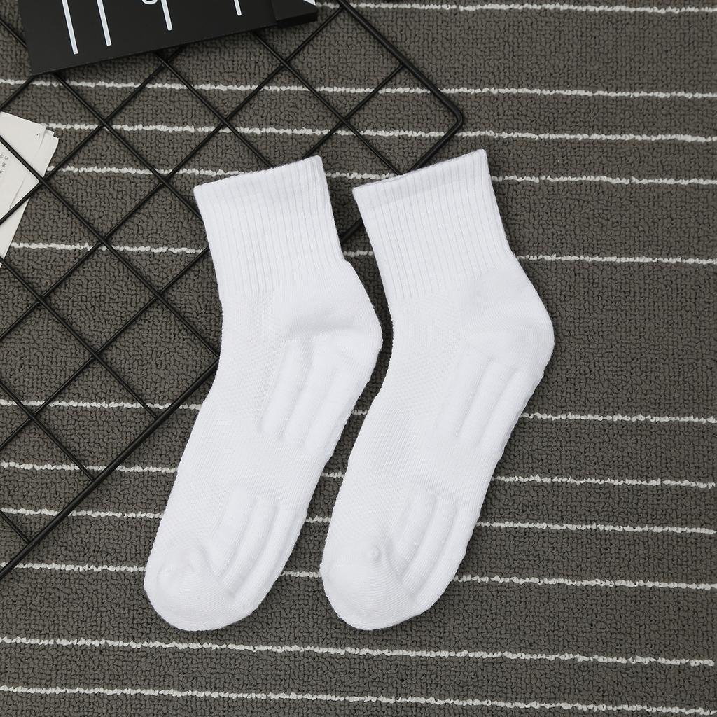 Sports Socks Men'S Stockings Spring And Summer Mesh Breathable Medium Tube Socks Towel Bottom Stockings Sports Basketball Couple, White Socks