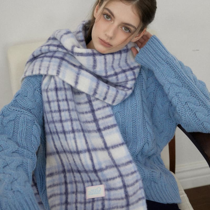 Tatiana Snug Checked Wool Blended Muffler MF8108 Blue