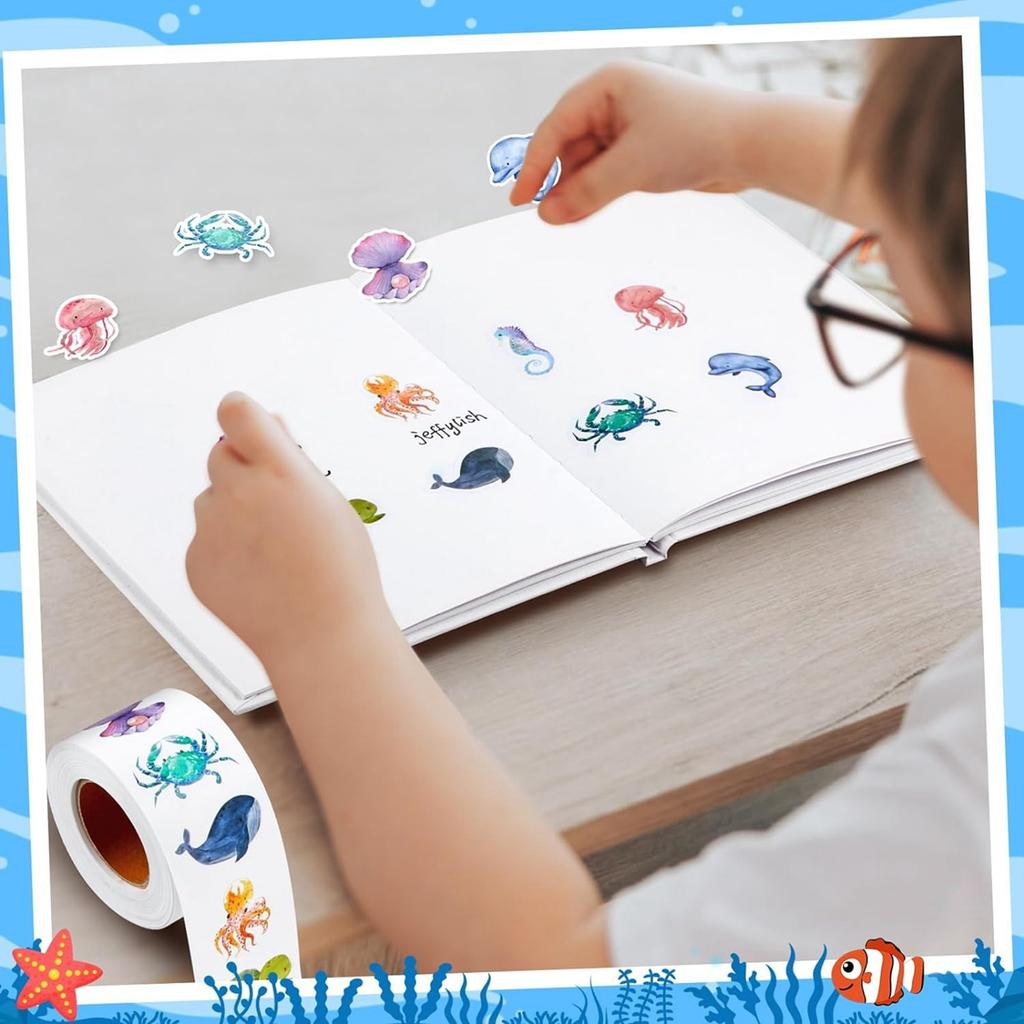 500 Pcs/roll Animal Stickers Teacher Reward Stickers Cute Animal Space Stickers School Supplies Incentives Roll Sticker 1 inch