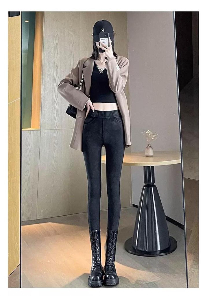Women's Plus Size High-Waisted Fleece-Lined Winter Leggings