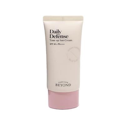 Daily Defense Tone-Up Sunscreen 50ml (14863060)