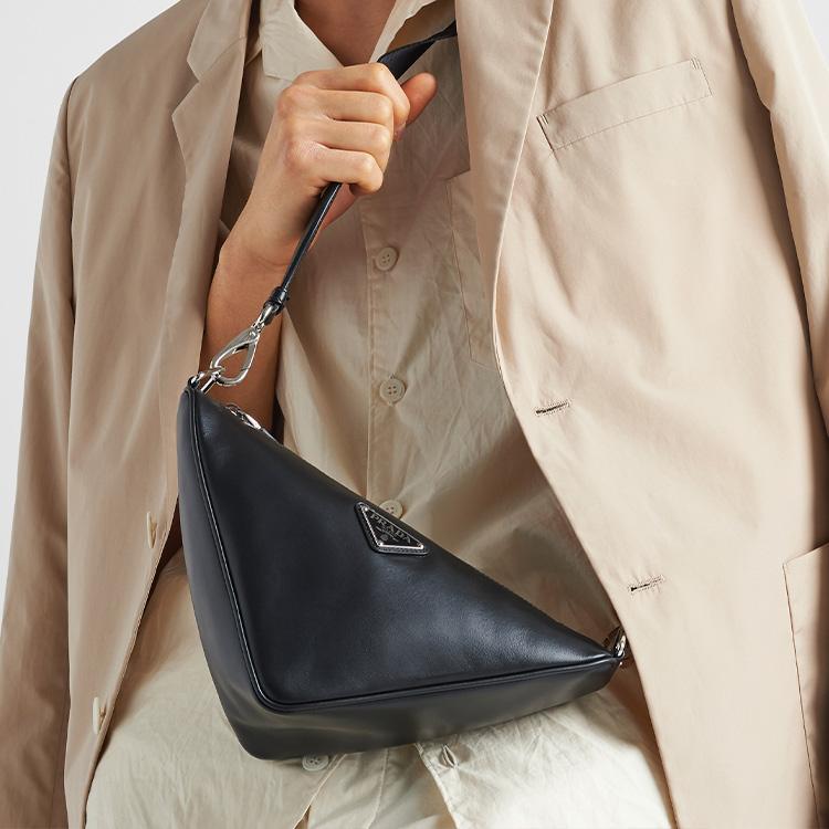 Prada Logo Smaltato Triangolare Tracolla in Tessuto Regolabile e Rimovibile Borsa a Tracolla in Pelle Borse da Uomo Nera 2VH155_ASK_F0002_V_OLO