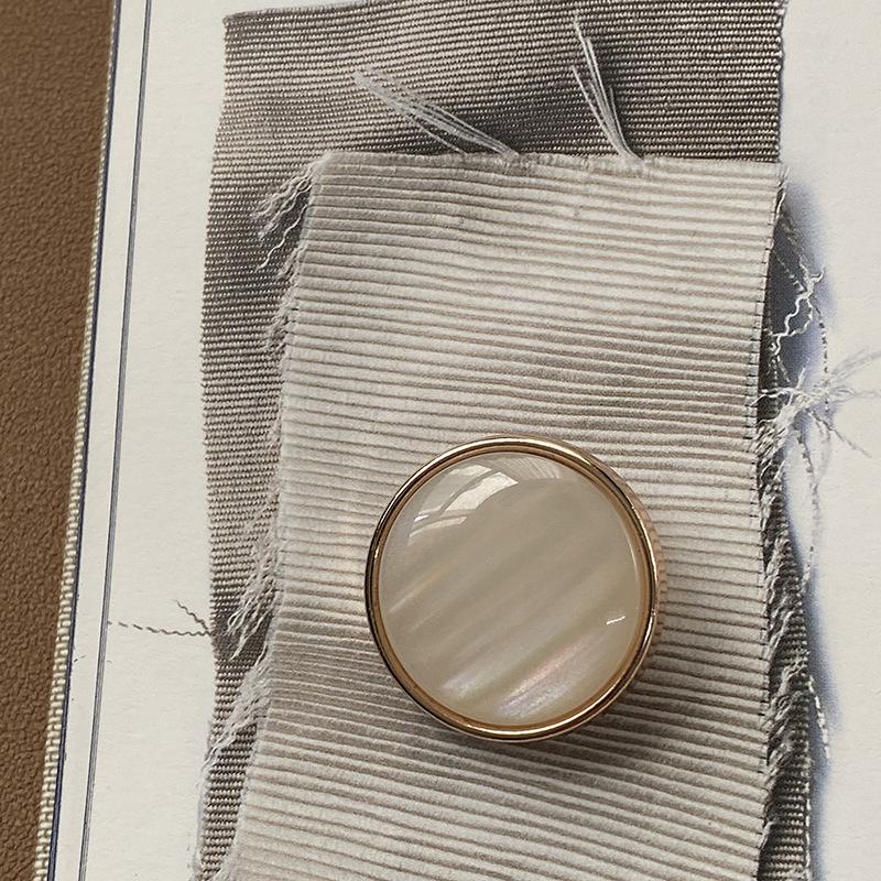 6pcs/Lot Metal Buttons For Clothing Decorative Needlework Diy Crafts Supplies Sweater Sewing Accessories Sewing Materials Sale