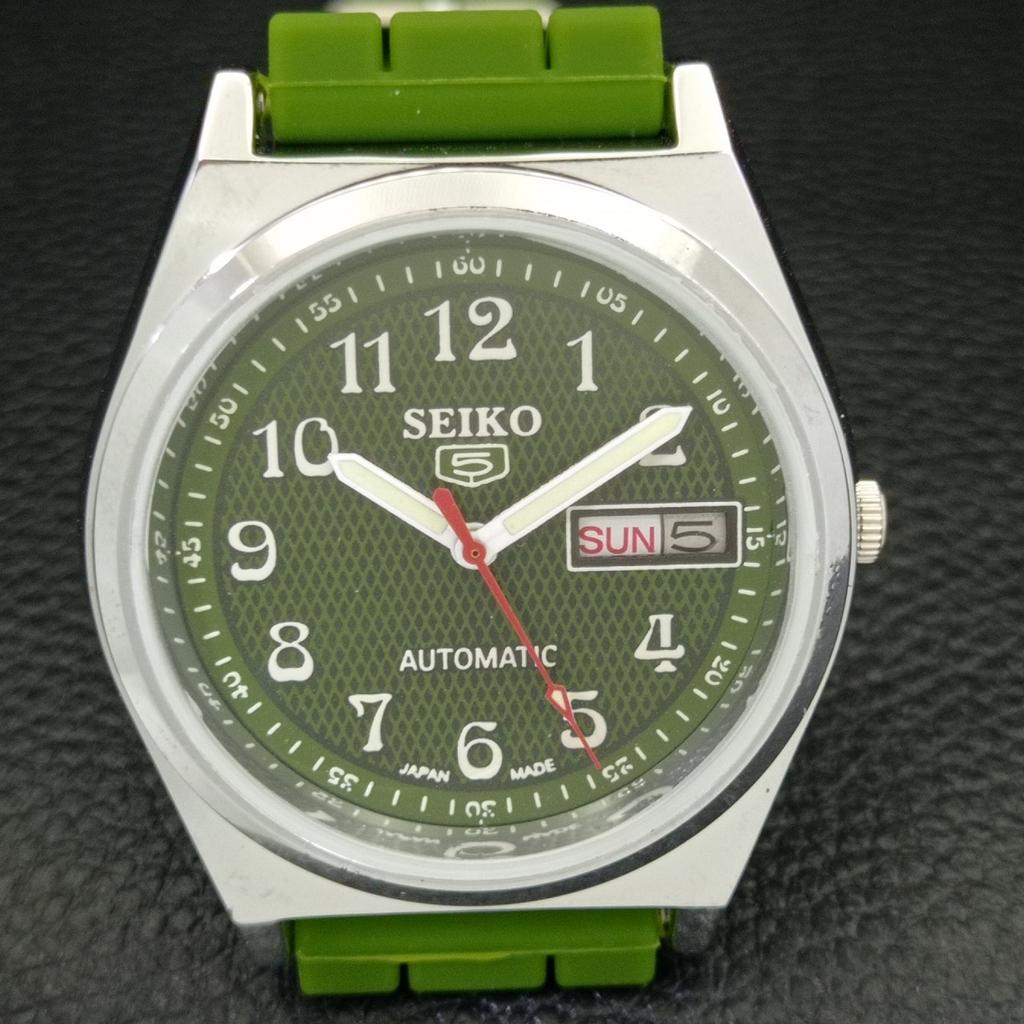 REFURBISHED VINTAGE SEIKO 5 AUTOMATIC JAPAN MENS GREEN DIAL WATCH A435125-2 R122-a435125